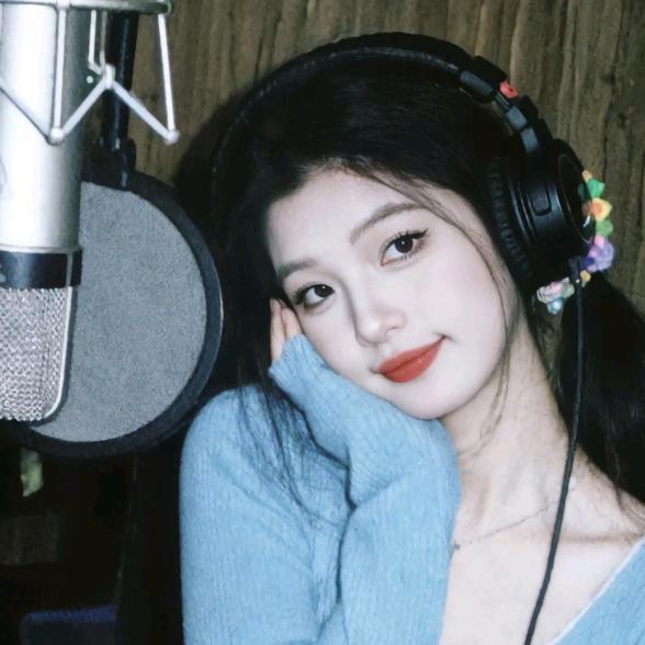 蜜罐漏了小熊掌