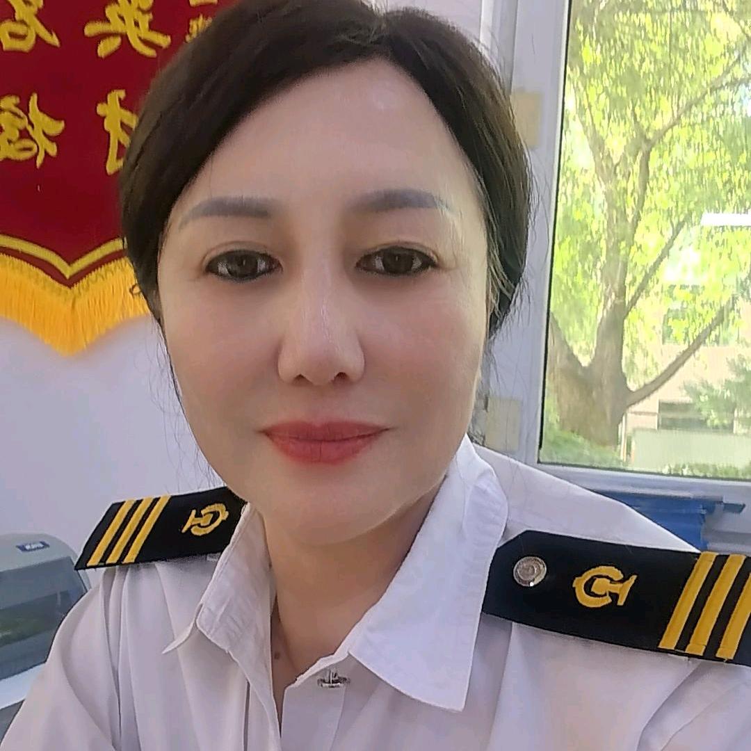 哈铁道文艳