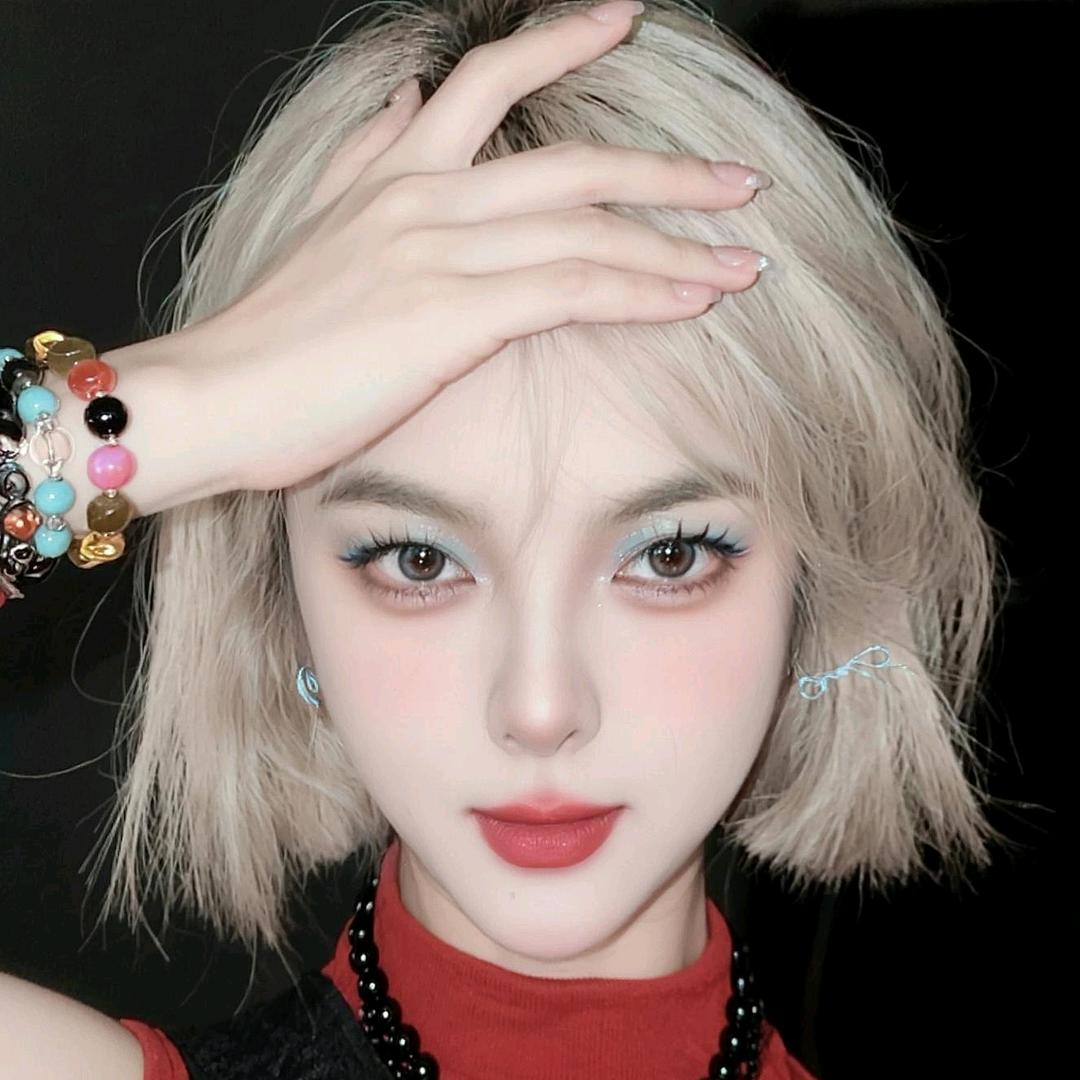 小雯是个天秤女