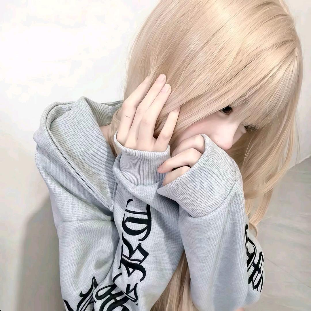 够难哄^