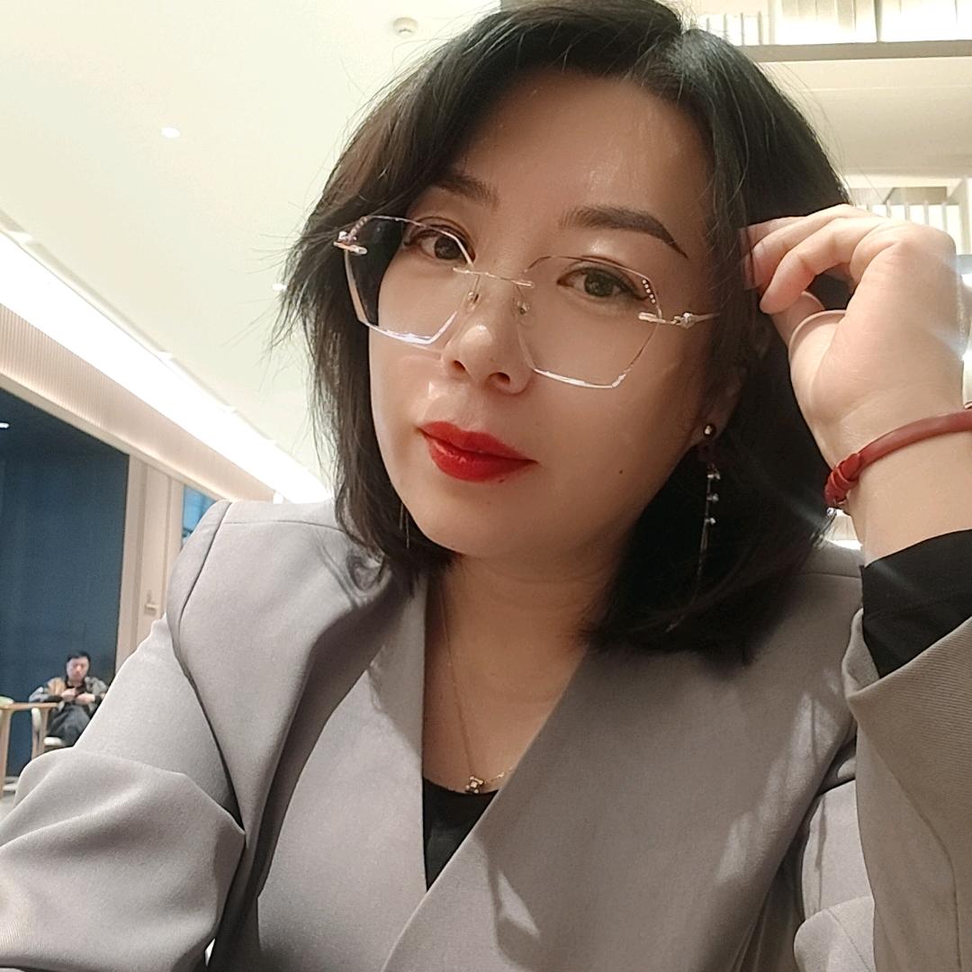 夕阳暖途家庭式养老