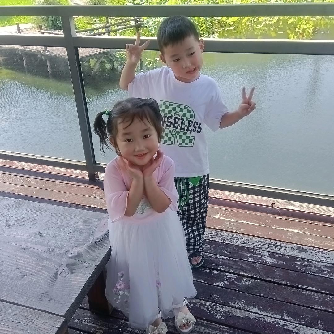 佳宇（拒绝私聊）