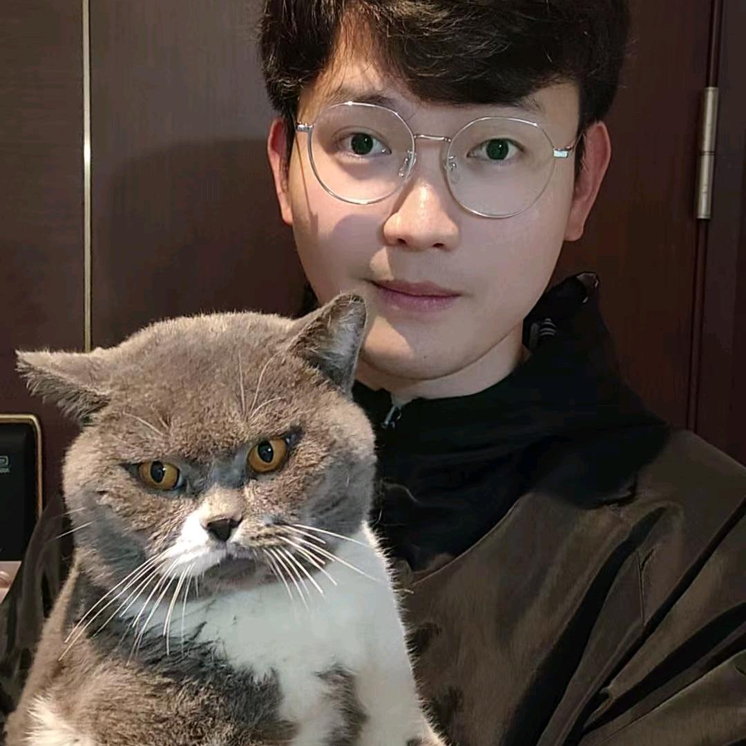 养猫人阿源