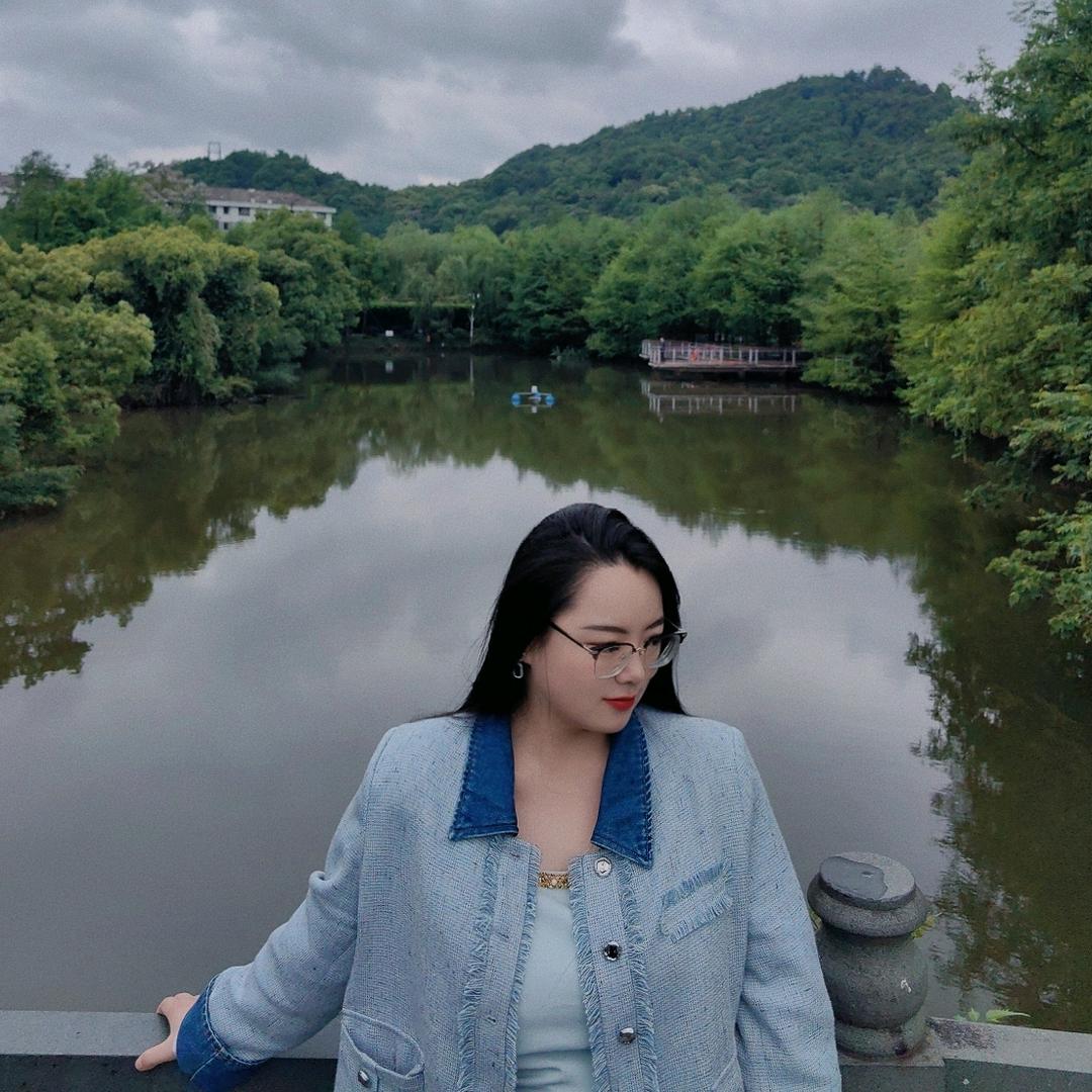 好燃小姐