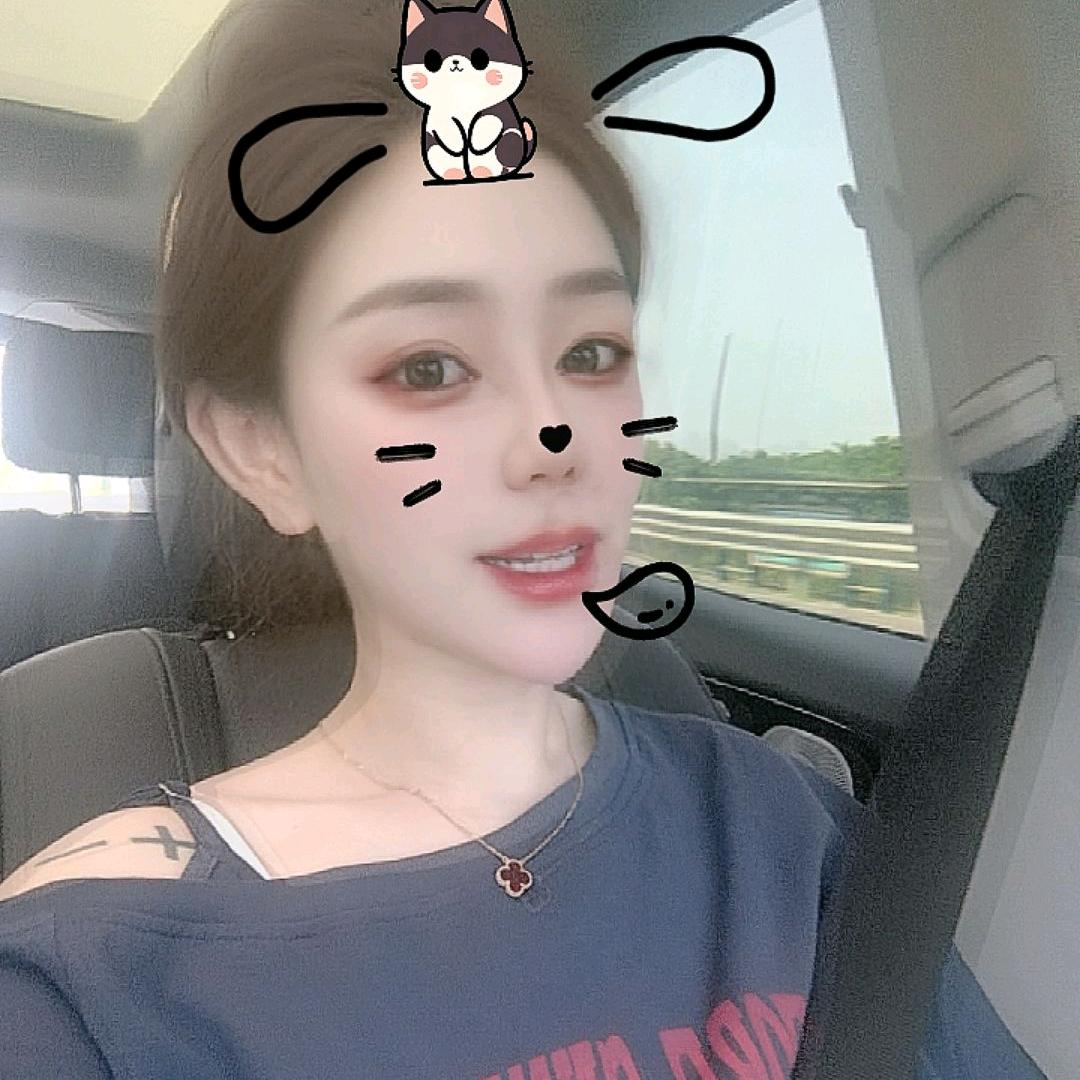 小胡很哇塞  777
