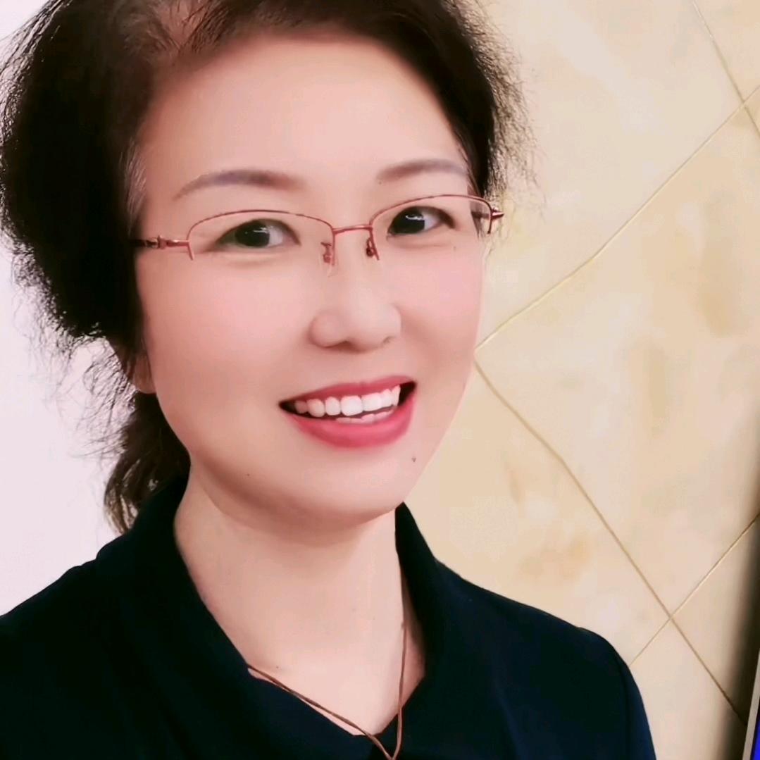 爱唱歌的鱼儿姐