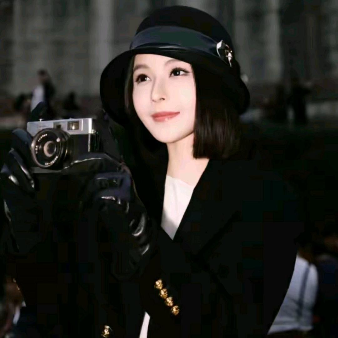 溶溶RONGRONG·精致穿搭