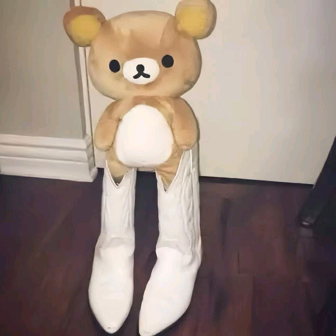 小小伟