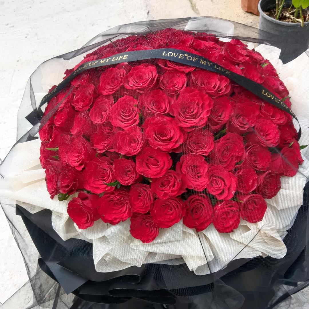 花开了花店，老一中东门