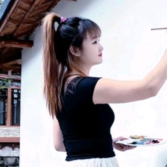乐业小姐姐🌹🌹
