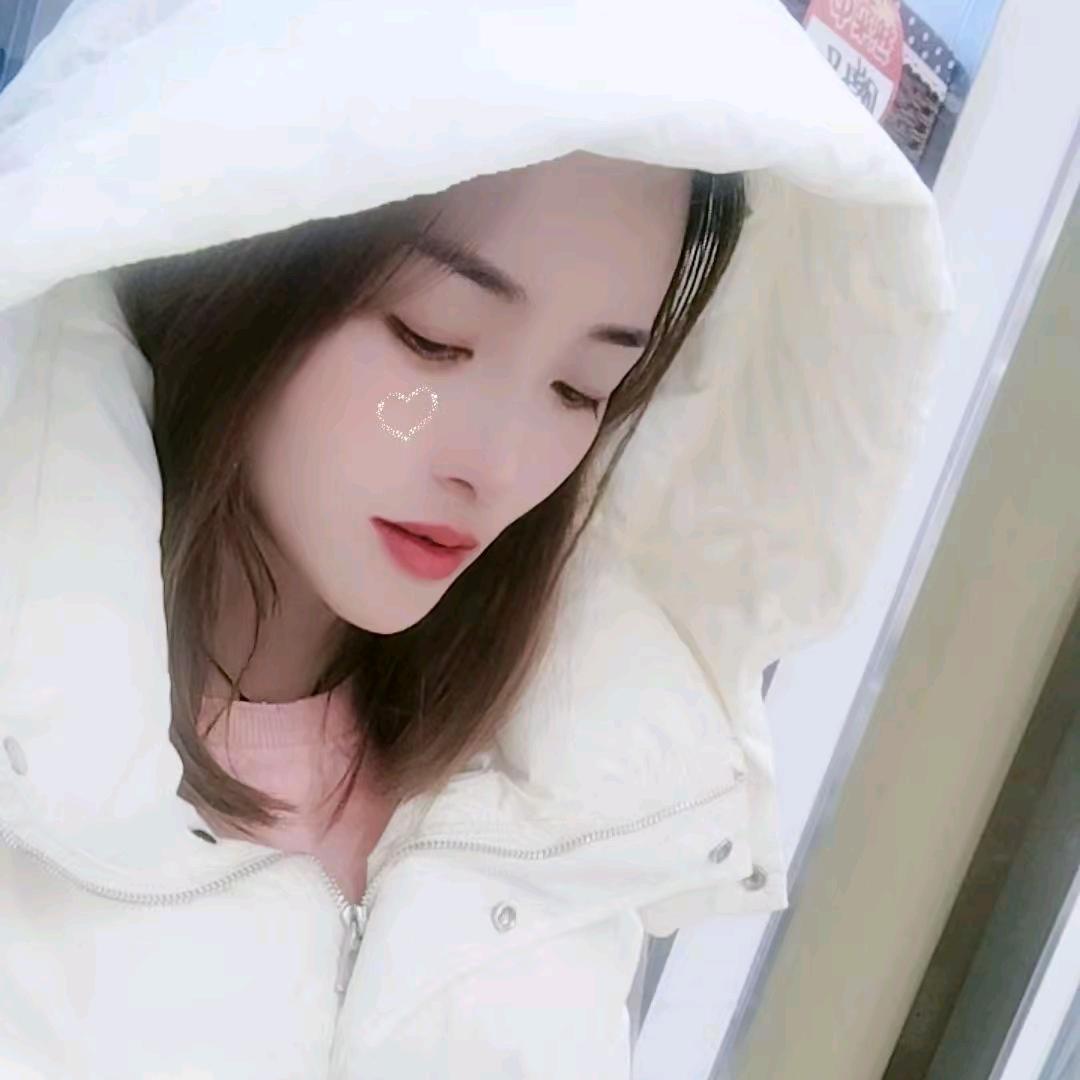 猪🐷女孩