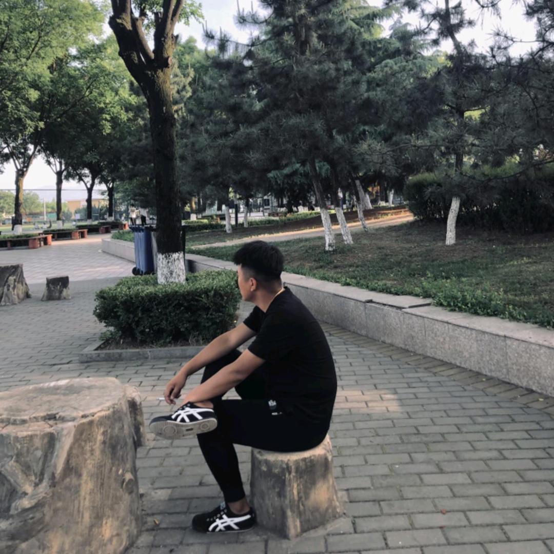 杰.