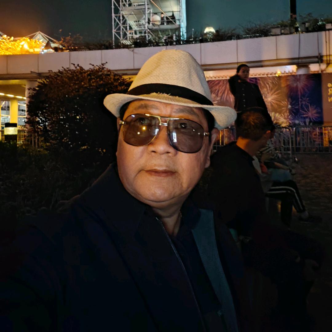 HK寡佬豪