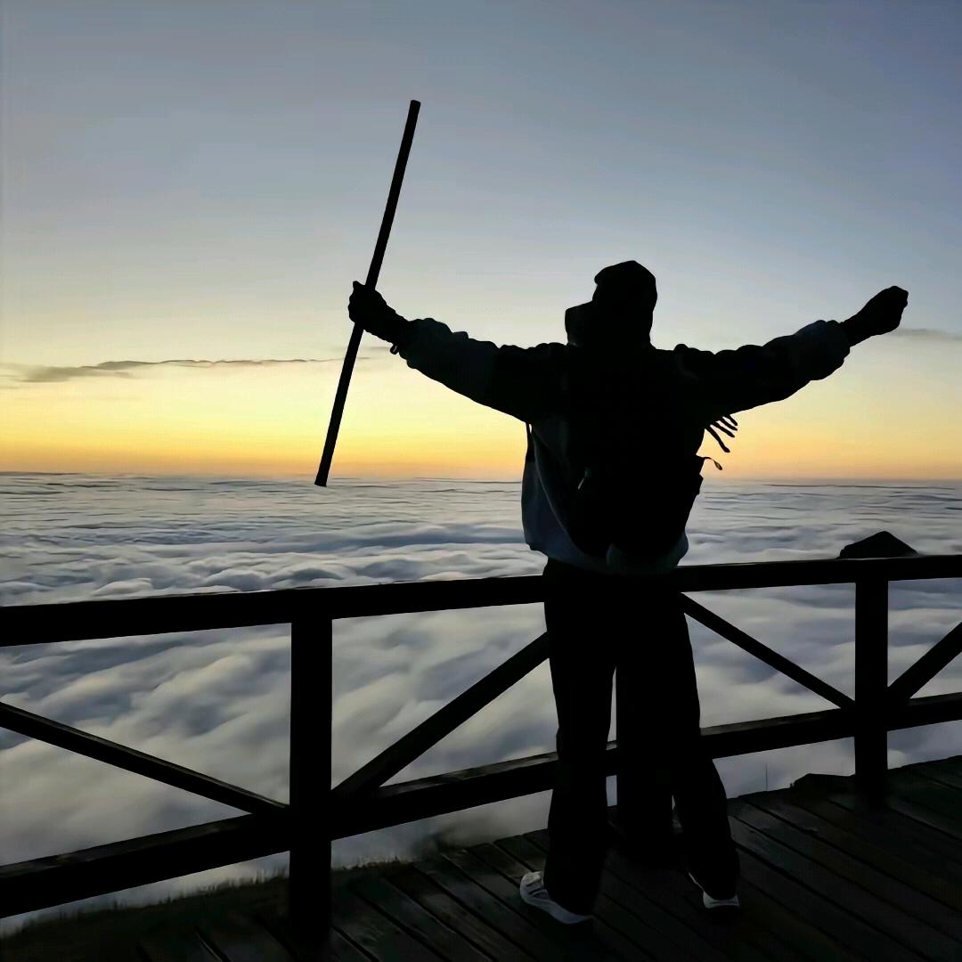 郑州龙湖夜场酒吧（KTV）