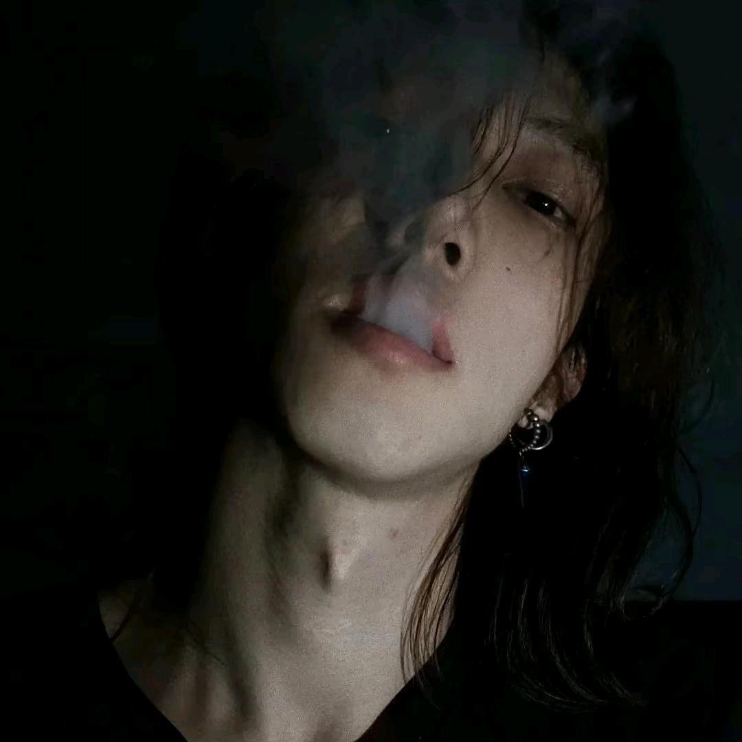 璃.