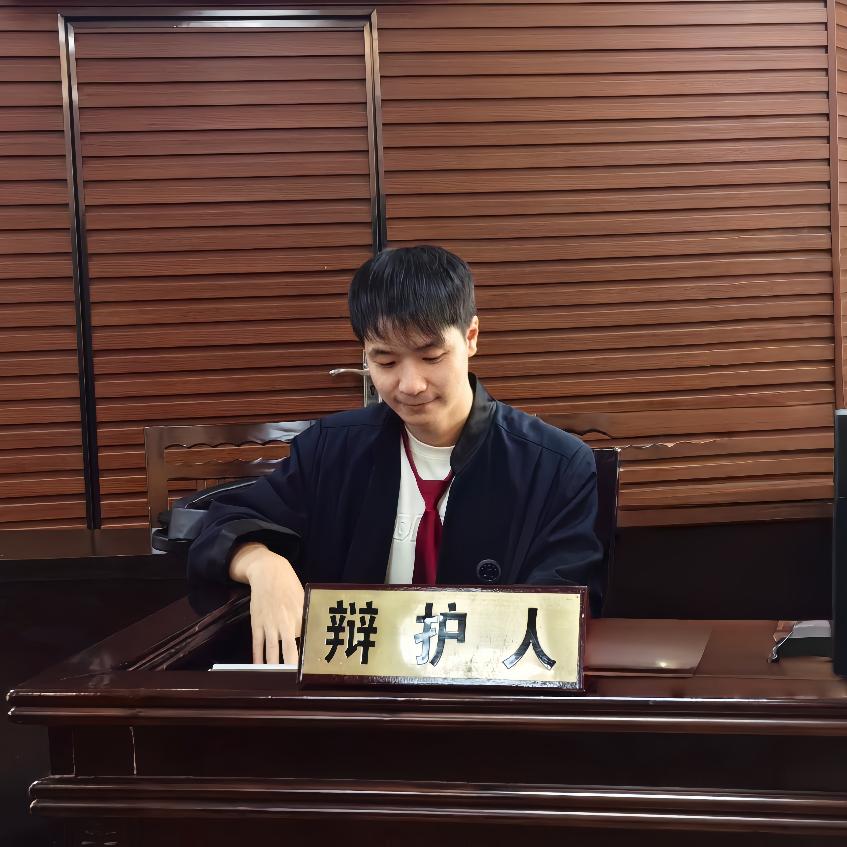 郝治宇 律师  (宜宾)