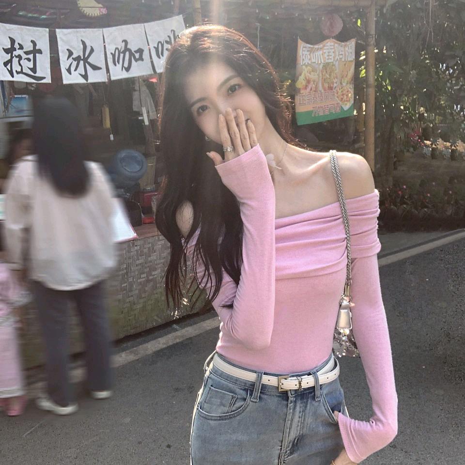 喜爱穿搭的Klein