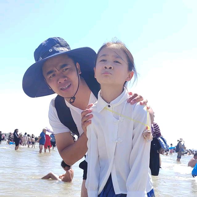 老蒙—冯老鸭成都麻辣卤味