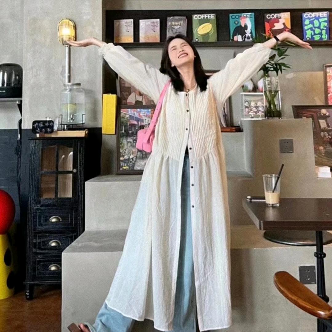 开服装店的小姐姐