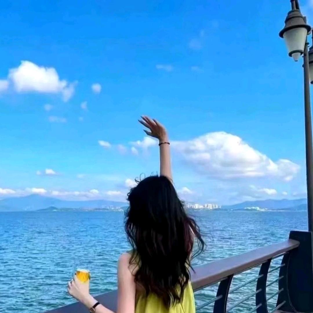 小刘（加油）🌻꒰ʕᓀᆺᓂʔ꒱$