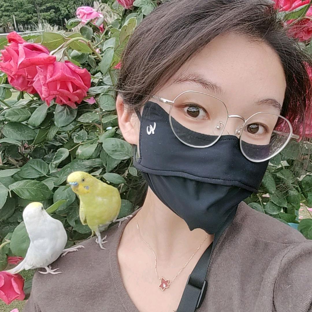 打不倒的小小爱铭