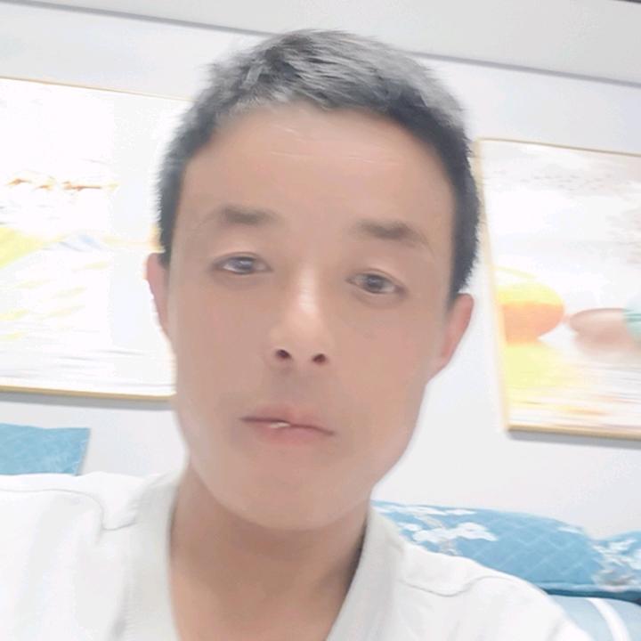 单身一人带三个孩子