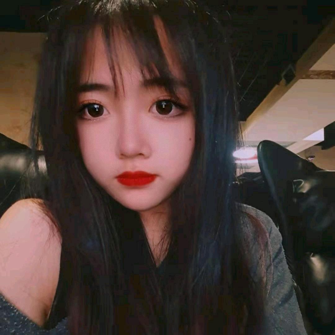 ✨黄优秀🍨