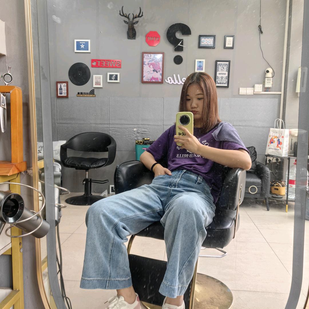 七情六欲只剩食欲