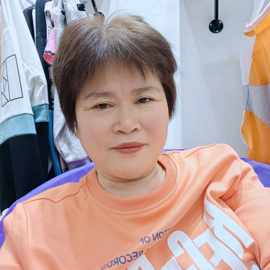 胡秀云