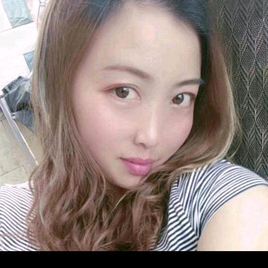 李艳