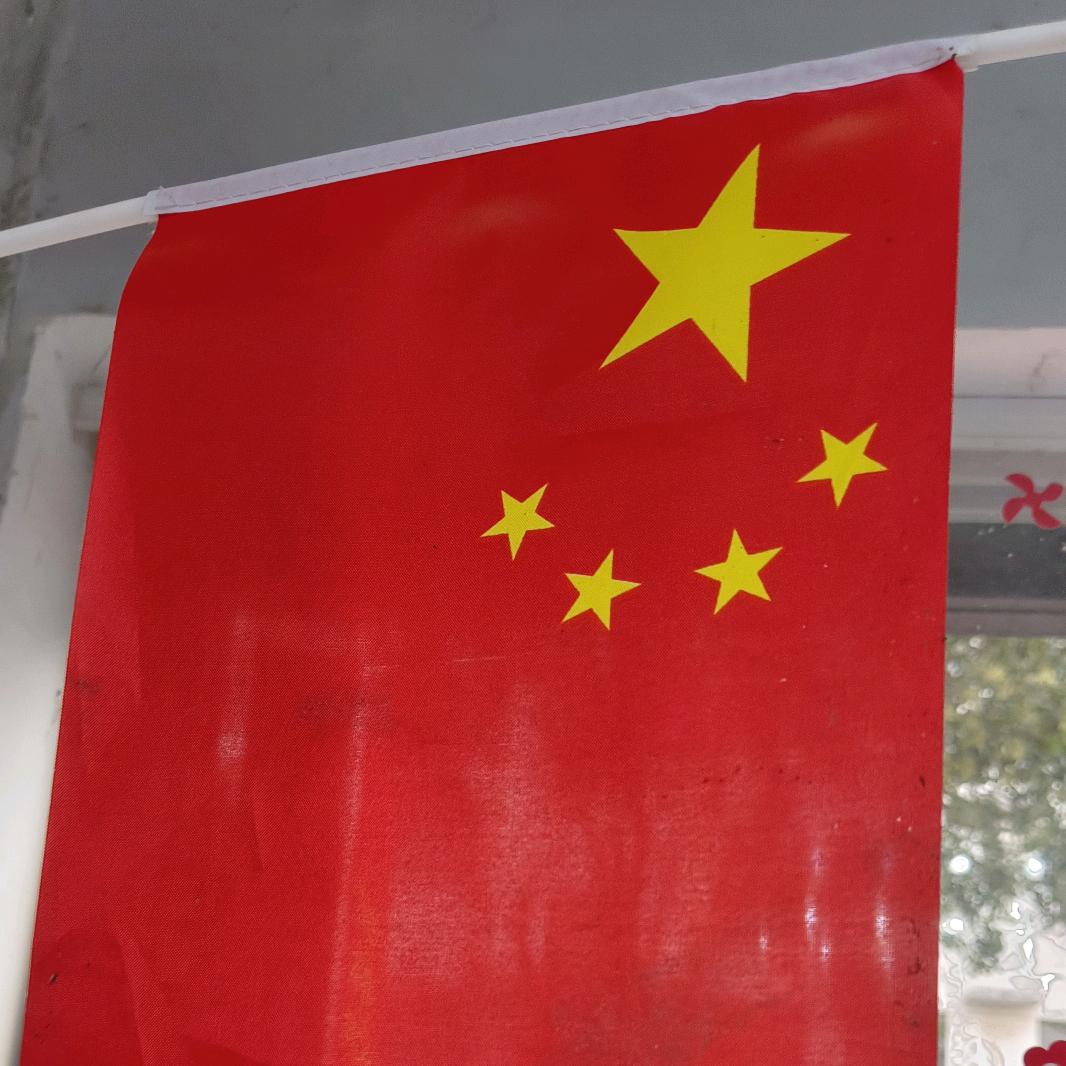 前尘往事随风飘落