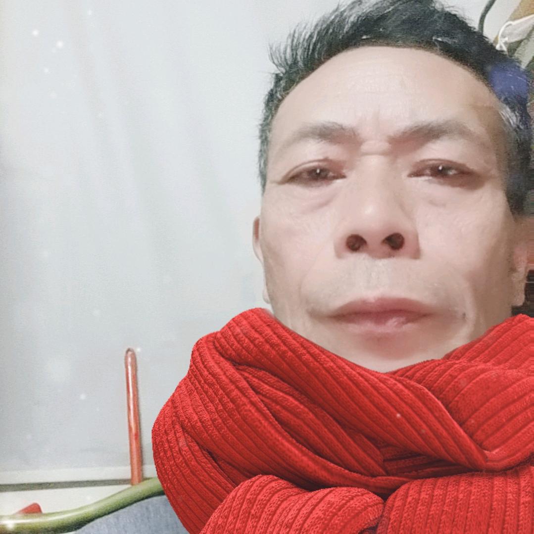 爱昆.
