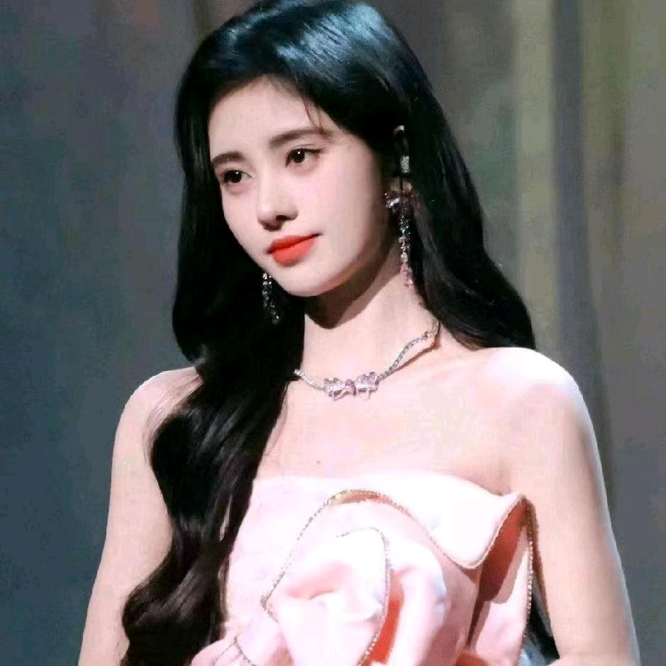 yinghua樱花☘️☘️