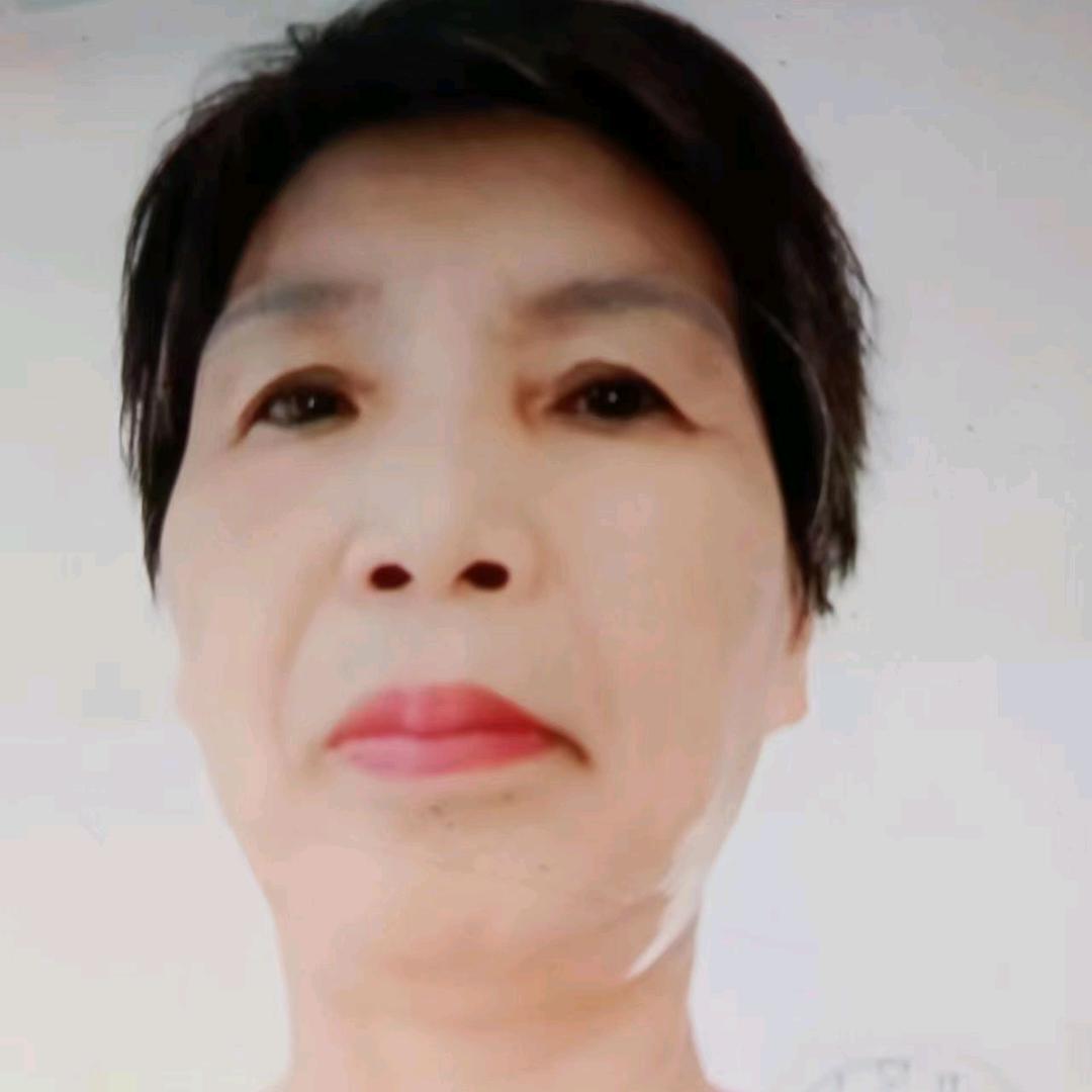 大丽姐🎤晚上18点10分直播（小号）