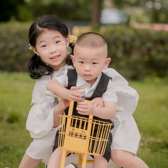 A😘Tʀᴜsᴛ¹⁹⁹⁰