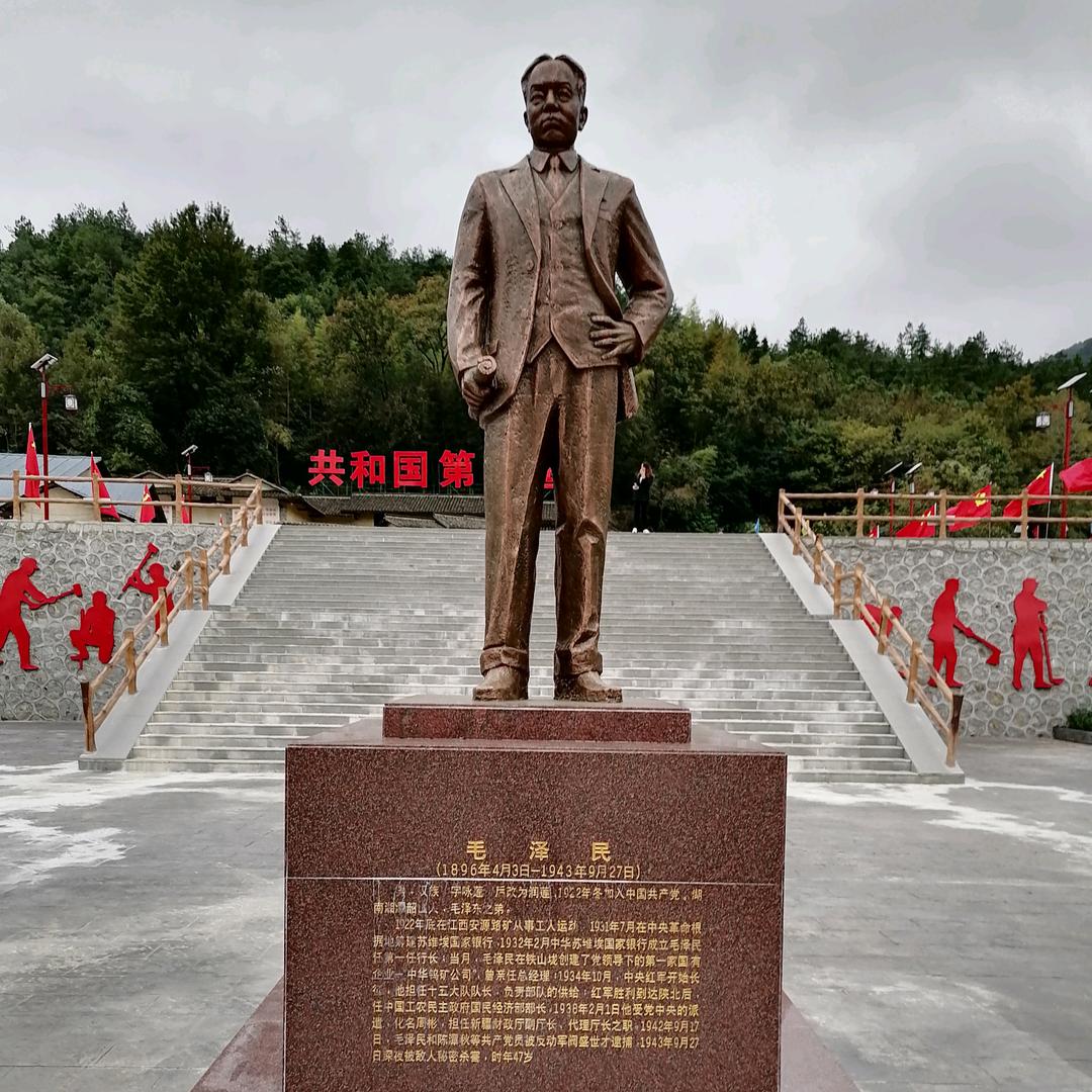 格局要大脾气要小