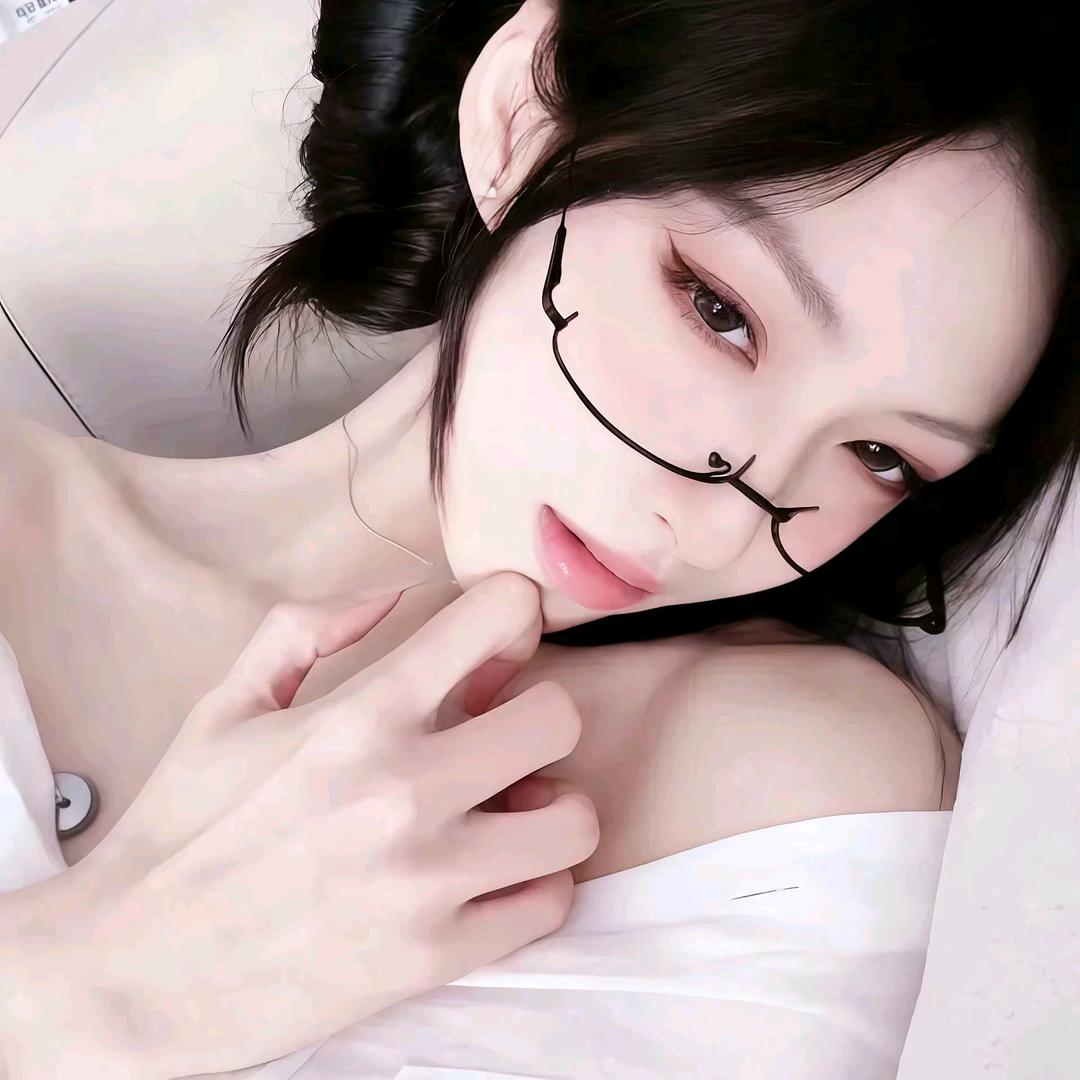 ᅠᅠᅠ