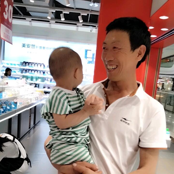 忠心耿耿