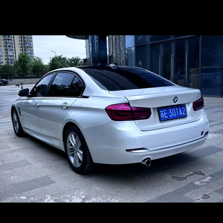 受尽孤独的人，永远把你放在心里。