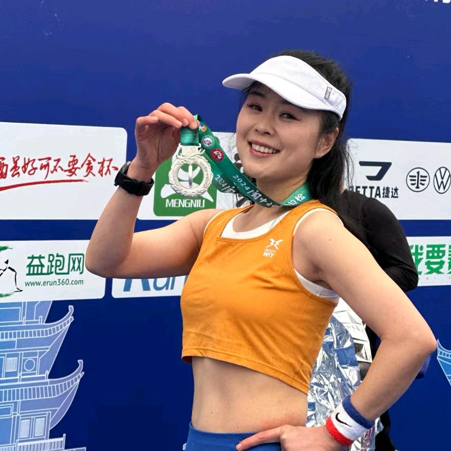 小梅中江妹（跑步版）