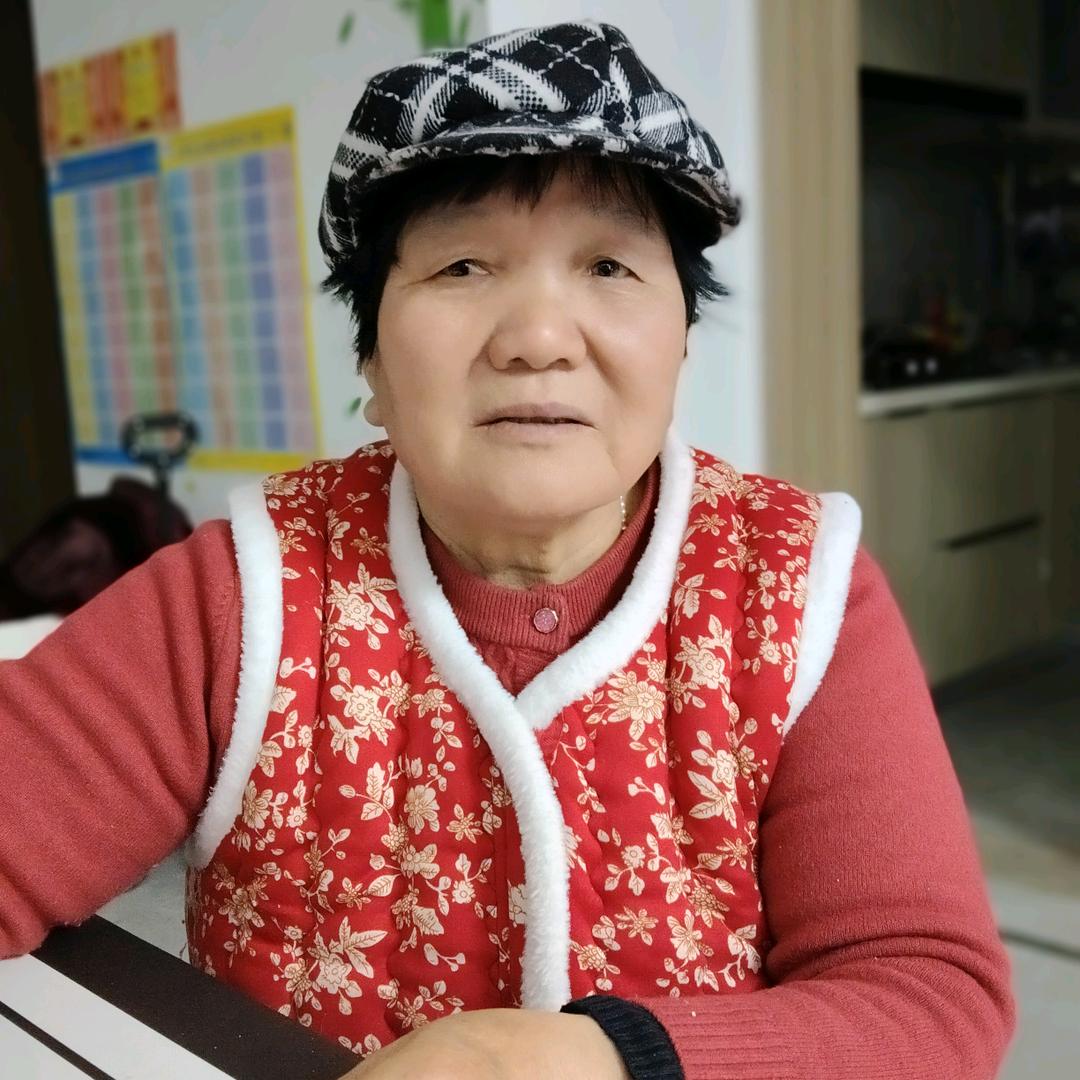 佳佳奶奶