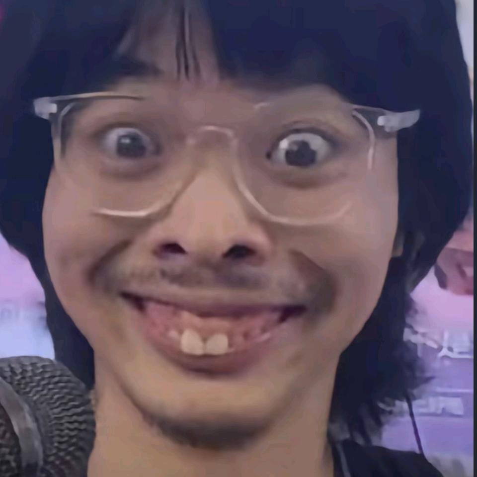 鹤立鸡群。