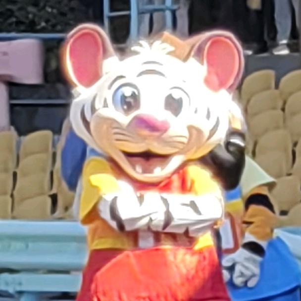 嗷了个呜👻