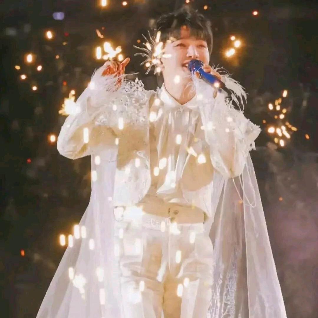 淼焱鑫尛犇猋姦靐矗麤飝龘龖齾䨻䲜鱻齹嬲嫐