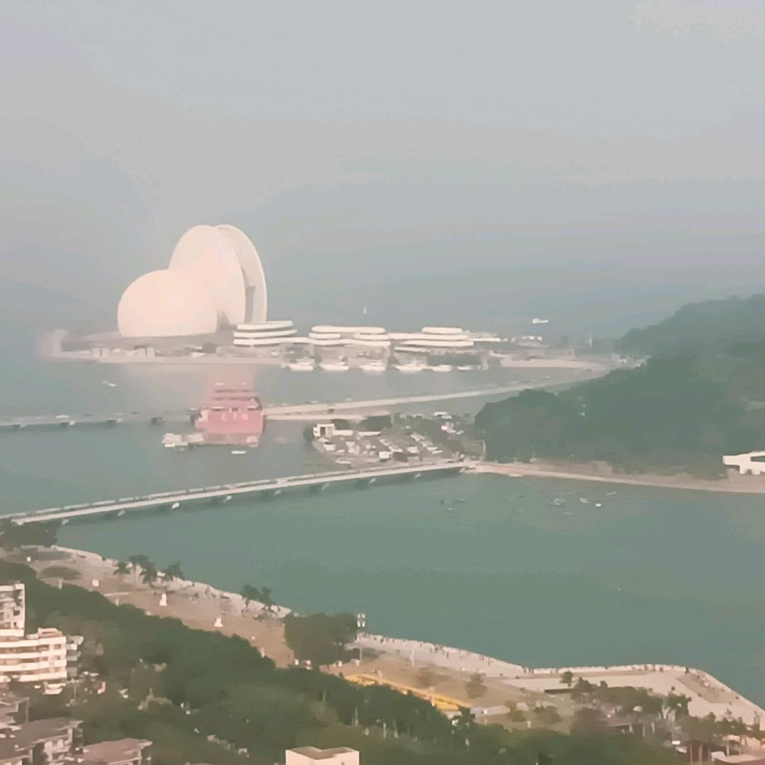 😀😀沙漠开不出鲜花😀😀