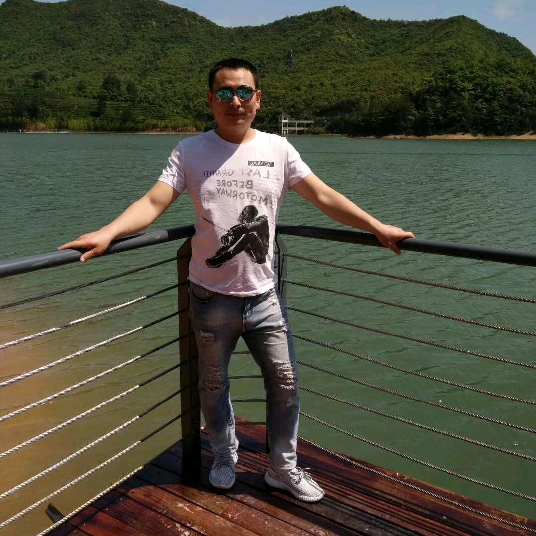 不做少年做熟男