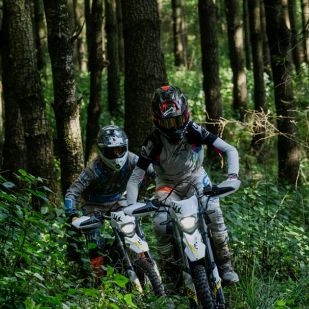 小宋滑雪俱乐部  烤苞米