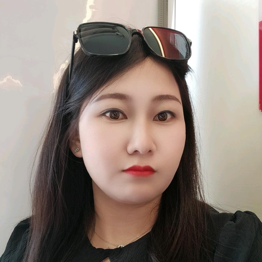 水瓶座花子