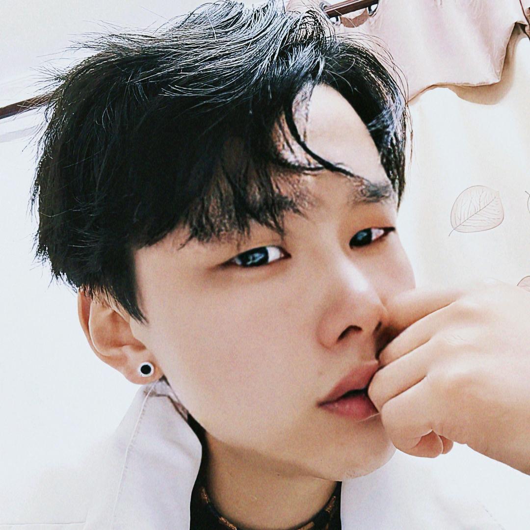 ℳ𝒾𝓃𝒾𝓂𝒶𝓃𝒾𝓂ℴ🧸