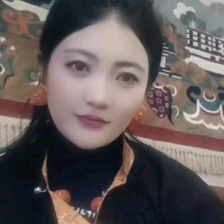 藏族布姆